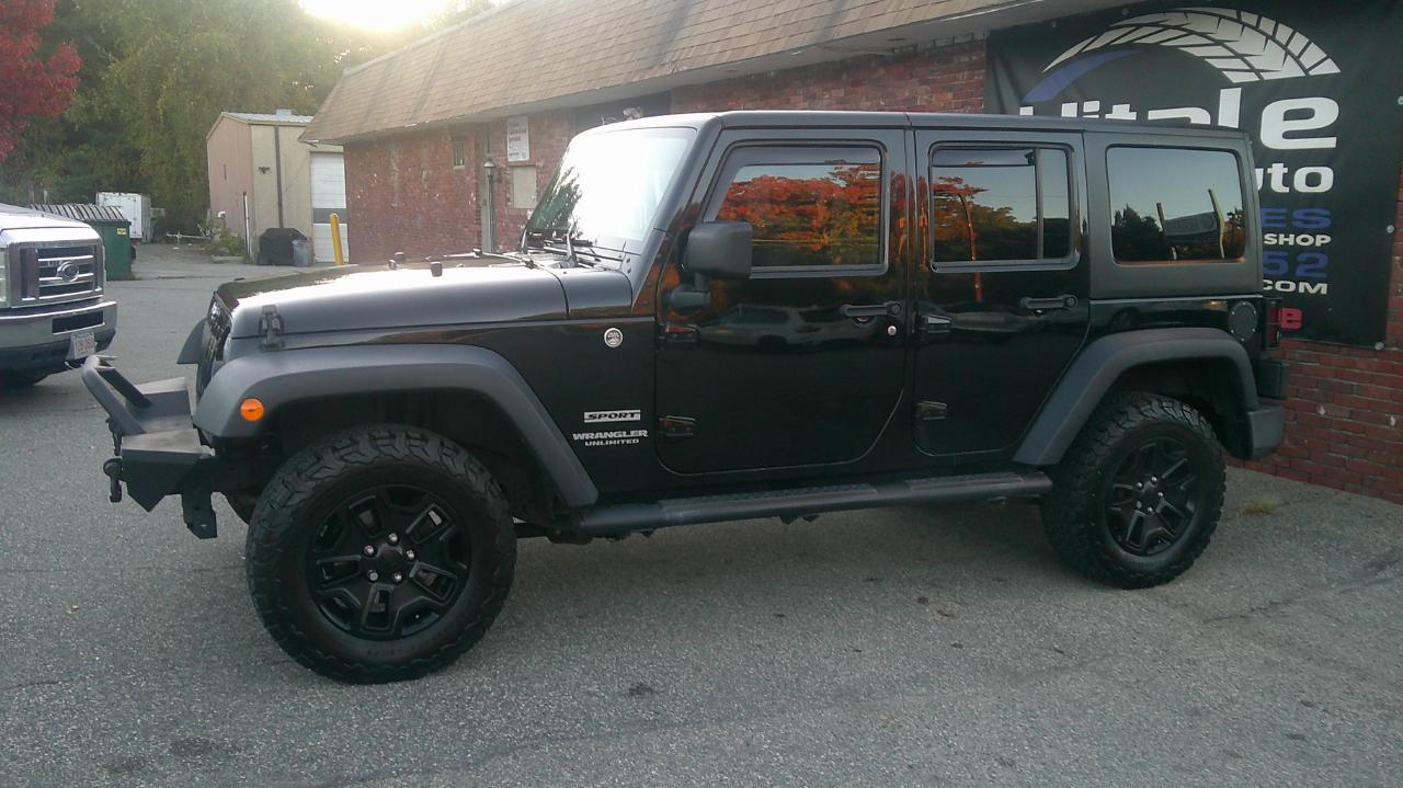 Jeep Wrangler Unlimited 4WD 4dr Sport 2014