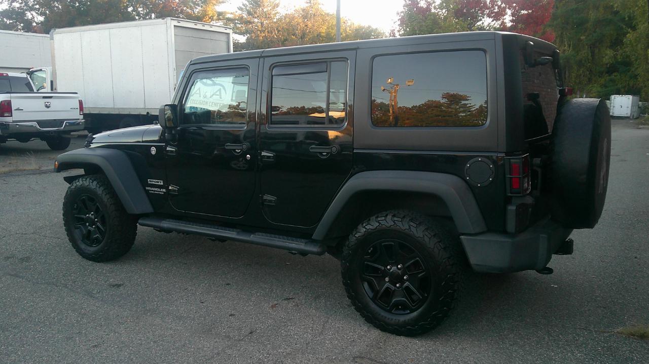 Jeep Wrangler Unlimited 4WD 4dr Sport 2014