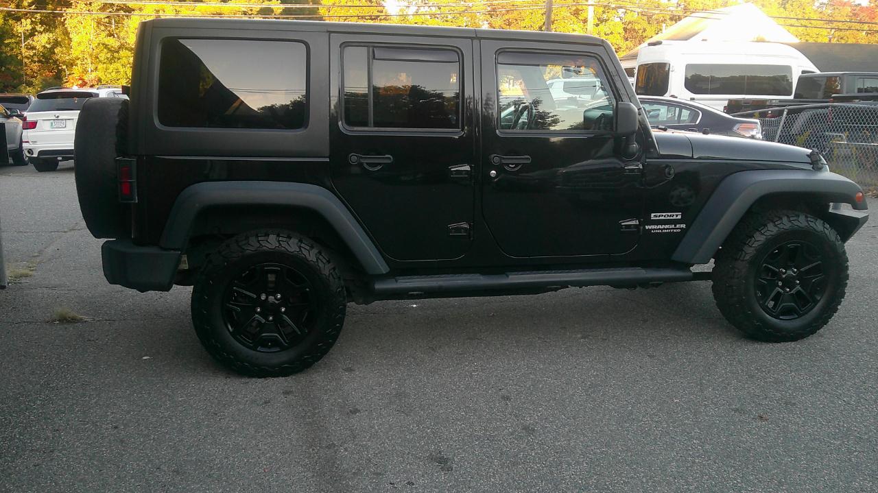 Jeep Wrangler Unlimited 4WD 4dr Sport 2014