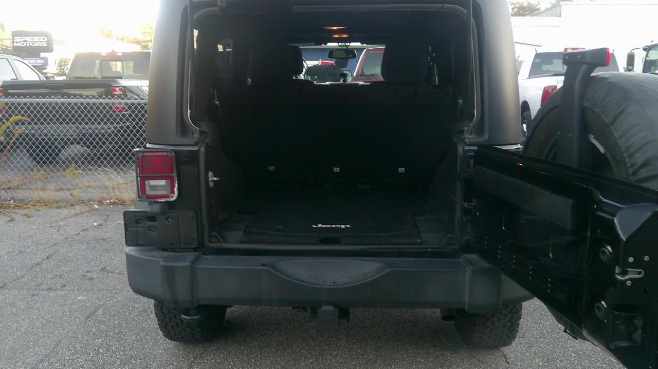 Jeep Wrangler Unlimited 4WD 4dr Sport 2014