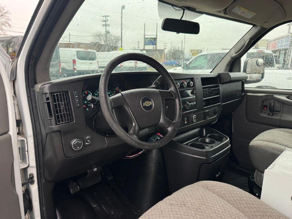 Chevrolet Express 3500 Cargo 2015