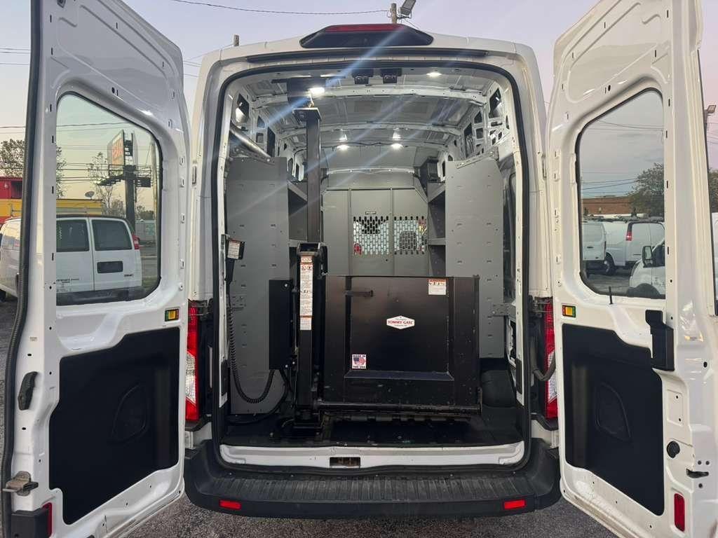 Ford Transit 250 Van High Roof w/Sliding Pass. 148-in. WB 2019