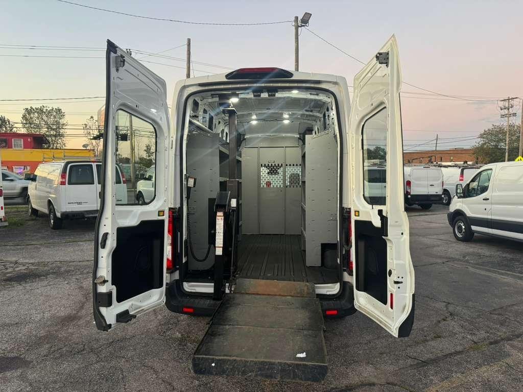 Ford Transit 250 Van High Roof w/Sliding Pass. 148-in. WB 2019