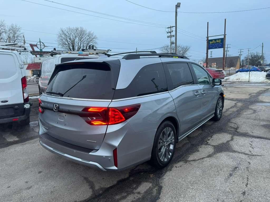 Honda Odyssey Touring 2025