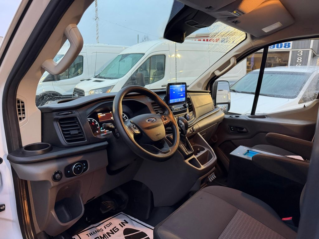 Ford Transit 150 Van Low Roof w/Sliding Pass. 130-in. WB 2020