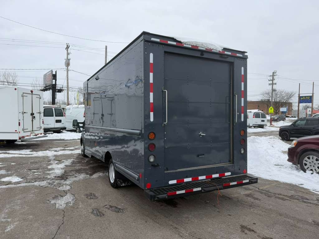 Ford Transit T-350 HD DRW 2022