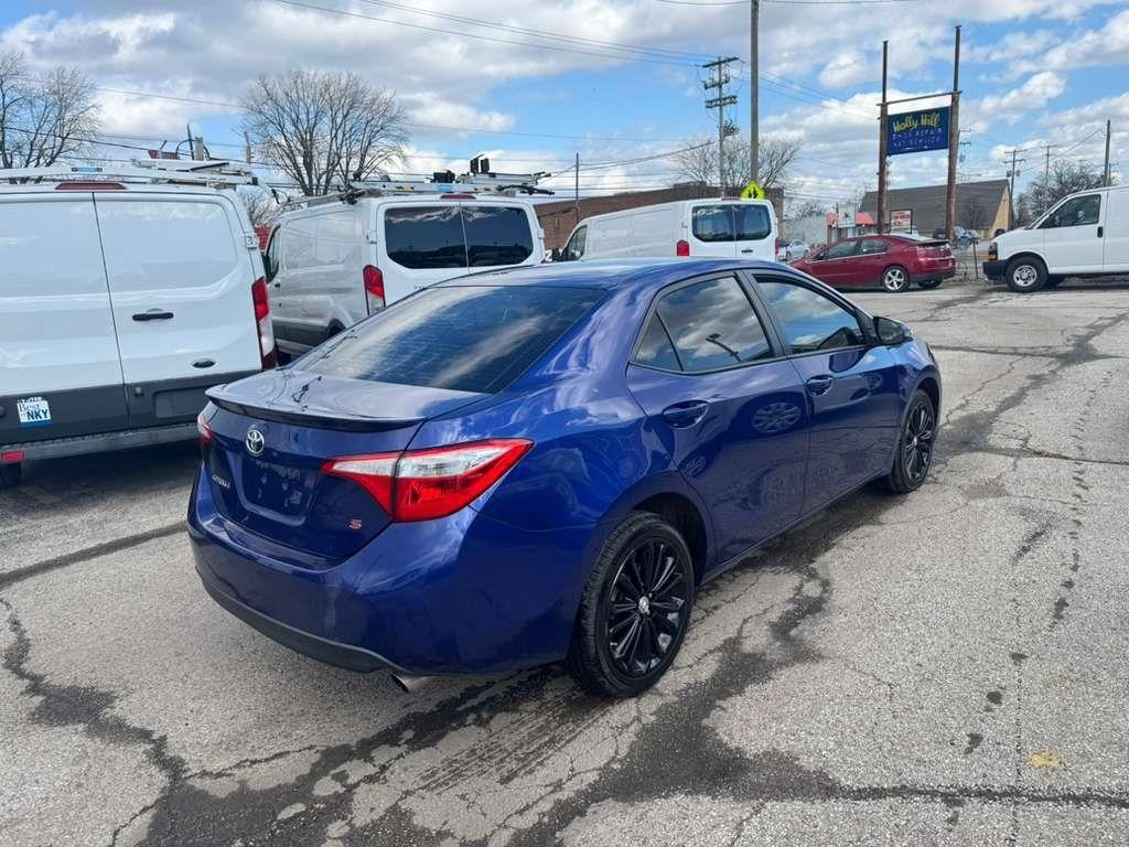 Toyota Corolla LE CVT 2015