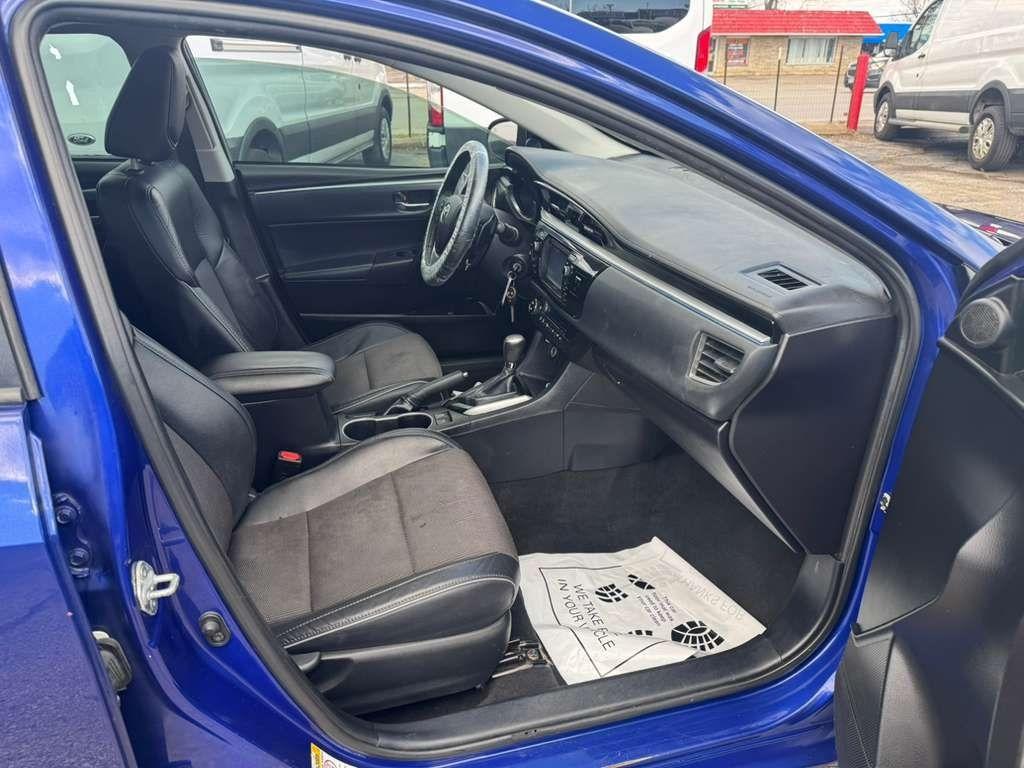 Toyota Corolla LE CVT 2015