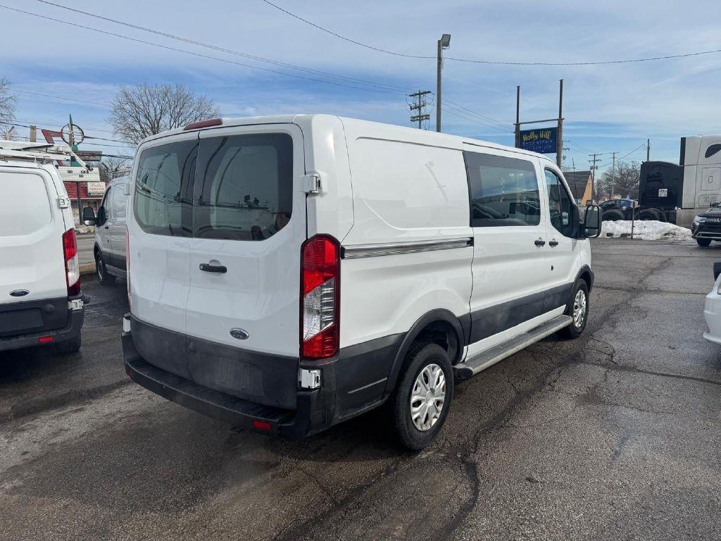 Ford Transit 250 Van Low Roof w/Sliding Pass. 130-in. WB 2019