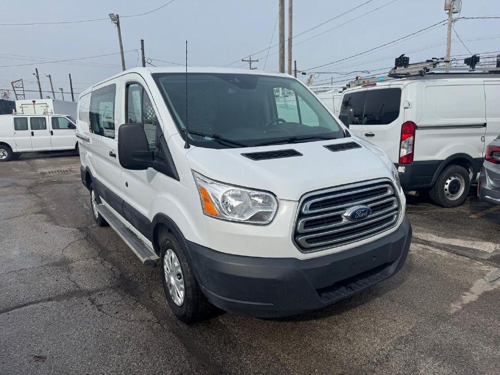 Ford Transit 250 Van Low Roof w/Sliding Pass. 130-in. WB 2019