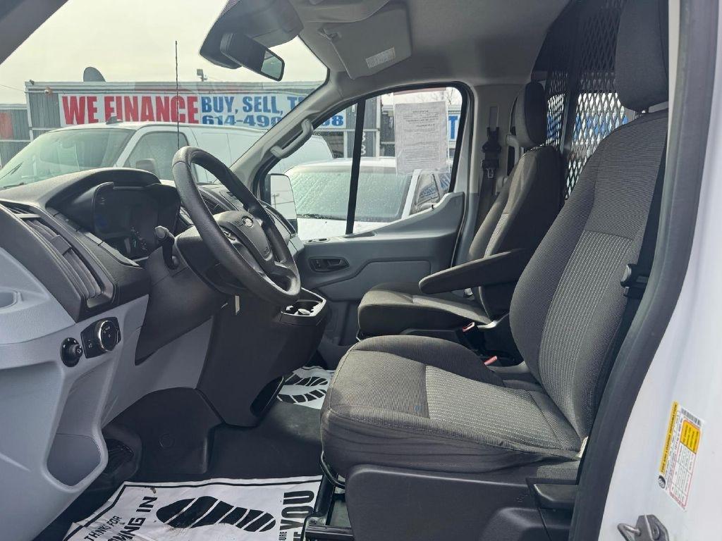 Ford Transit 250 Van Low Roof w/Sliding Pass. 130-in. WB 2019