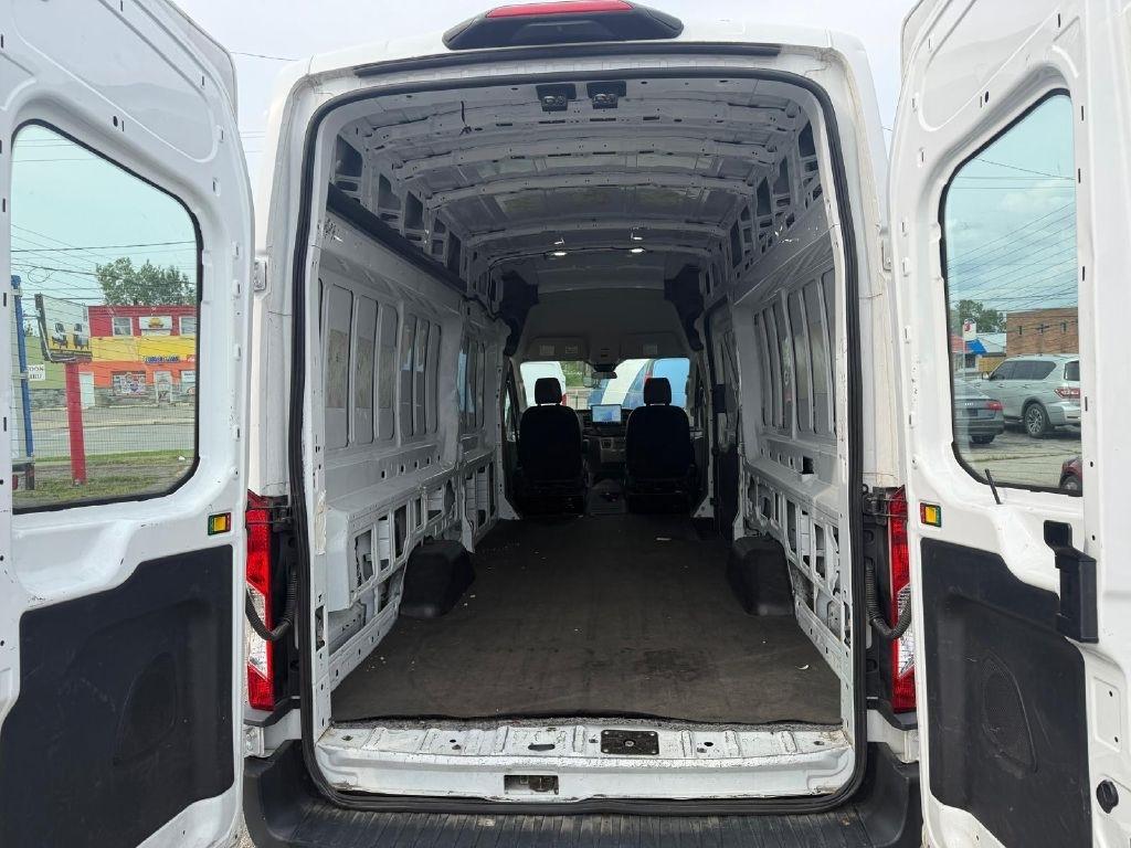2022 Ford E-Transit Cargo Van Base - Photo 7