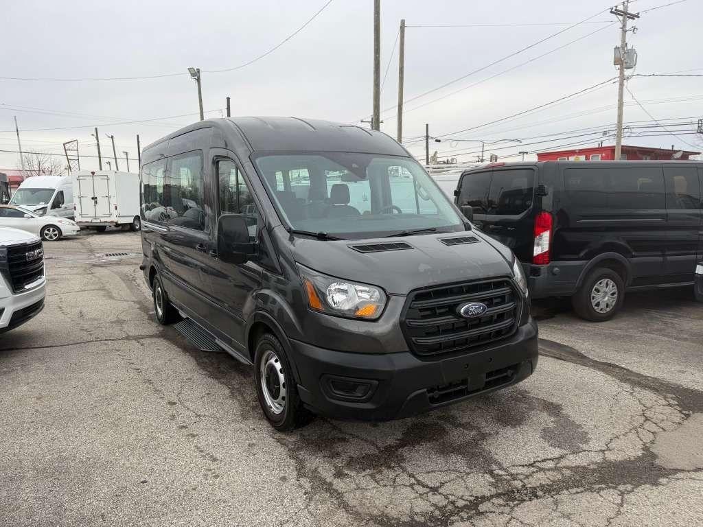Ford Transit 350 Wagon Med. Roof XL w/Sliding Pass. 148-in. WB 2020