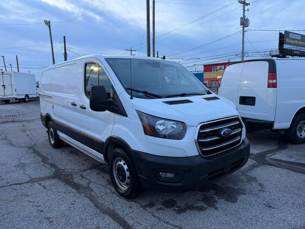 Ford Transit 150 Van Low Roof w/Sliding Pass. 130-in. WB 2020