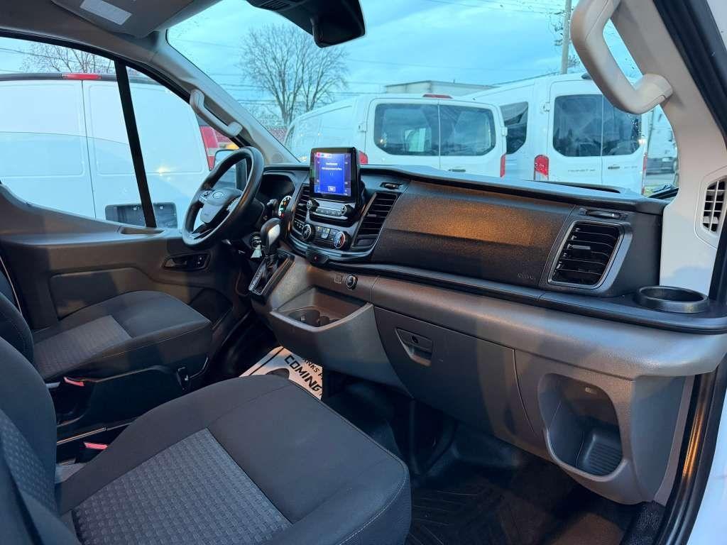 Ford Transit 150 Van Low Roof w/Sliding Pass. 130-in. WB 2020