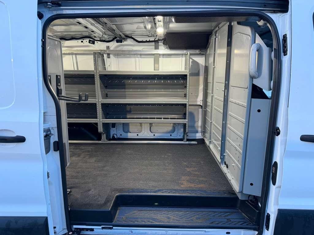 Ford Transit 150 Van Low Roof w/Sliding Pass. 130-in. WB 2020