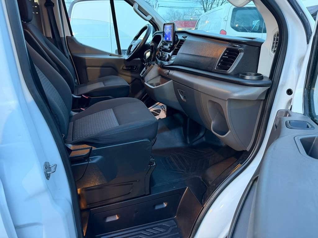 Ford Transit 150 Van Low Roof w/Sliding Pass. 130-in. WB 2020