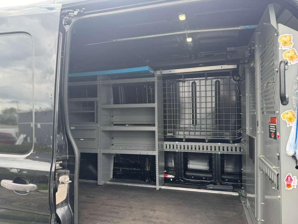 Ford Transit 250 Van Med. Roof w/Sliding Pass. 148-in. WB 2015