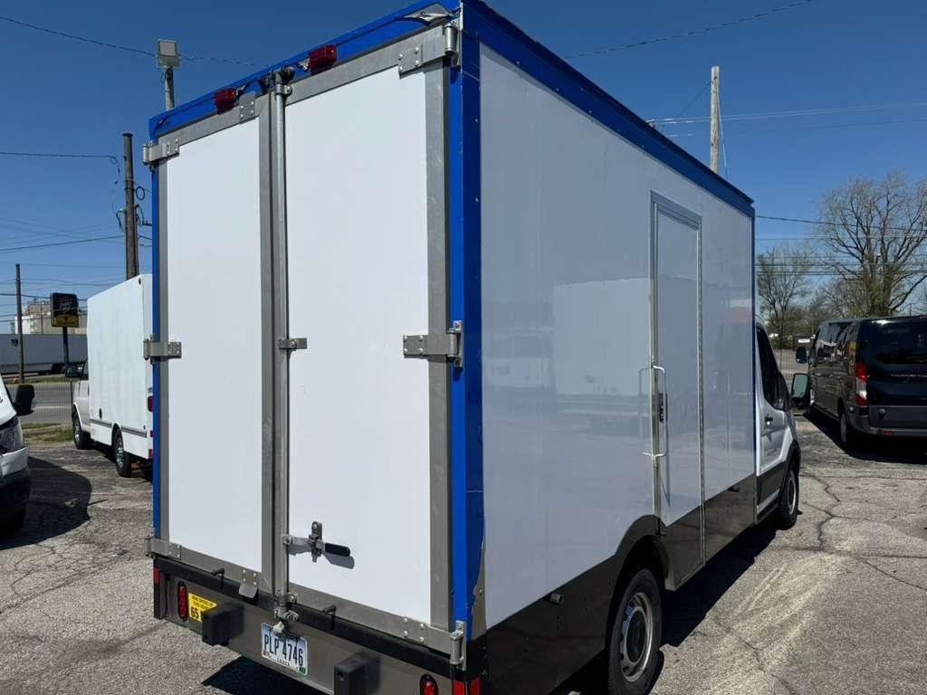 Ford Transit T-350 2022