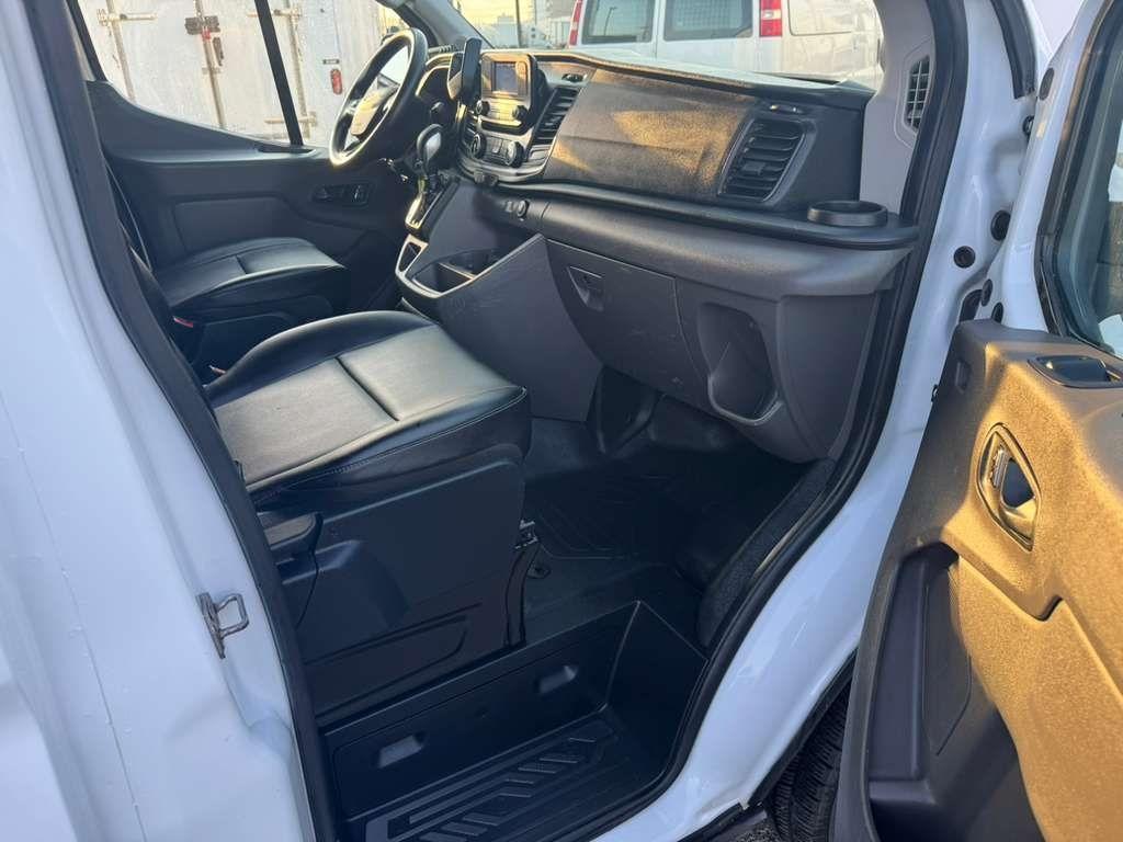 Ford Transit T-350 2022