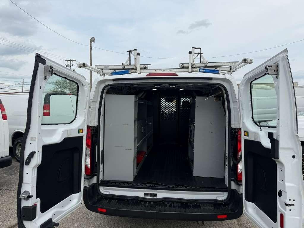 Ford Transit 250 Van Low Roof 60/40 Pass.130-in. WB 2019