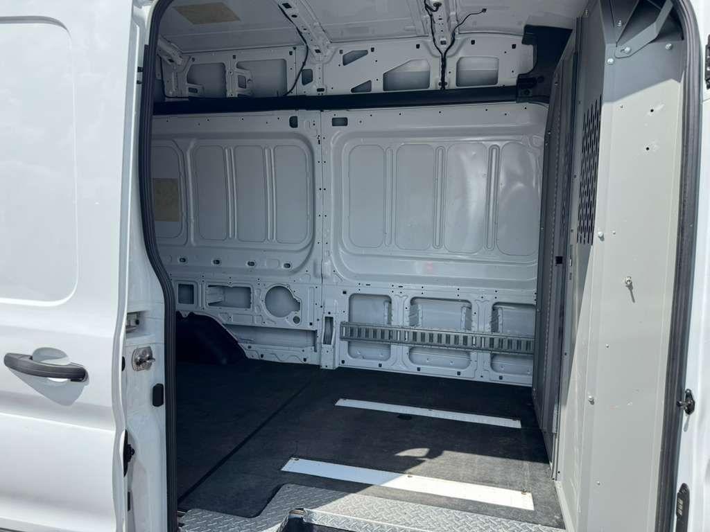 Ford Transit 350 Van High Roof w/Sliding Pass. 148-in. WB EL 2022