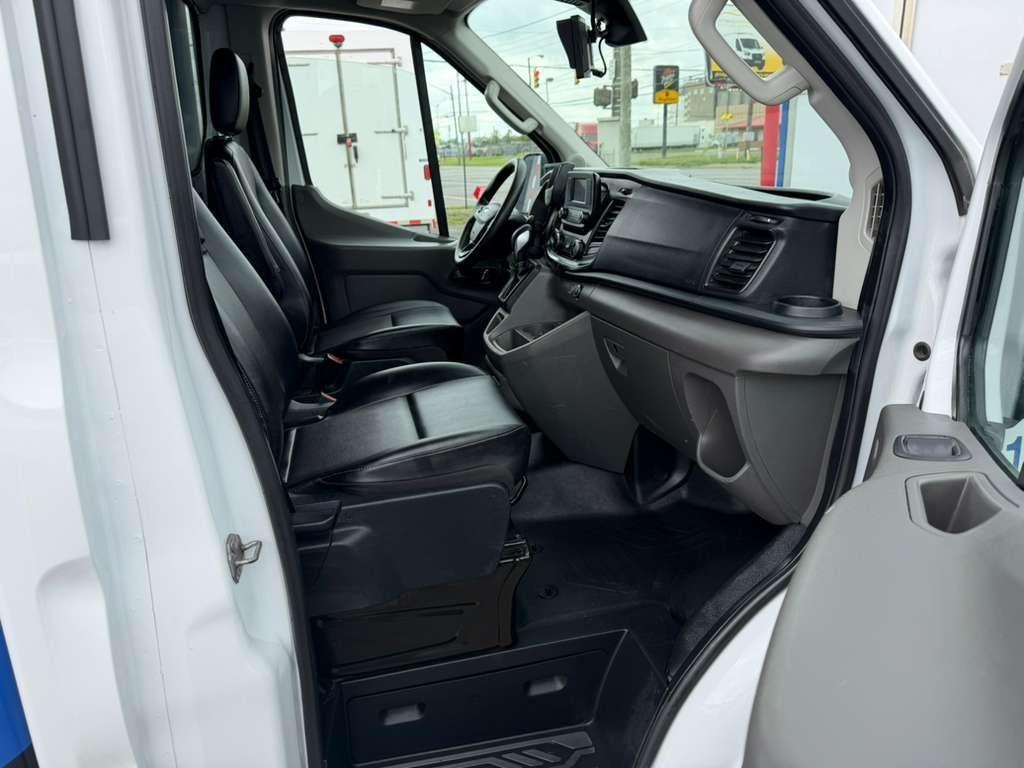 Ford Transit T-350 2023