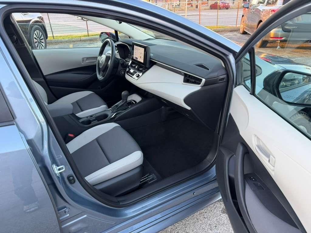 Toyota Corolla LE 2024