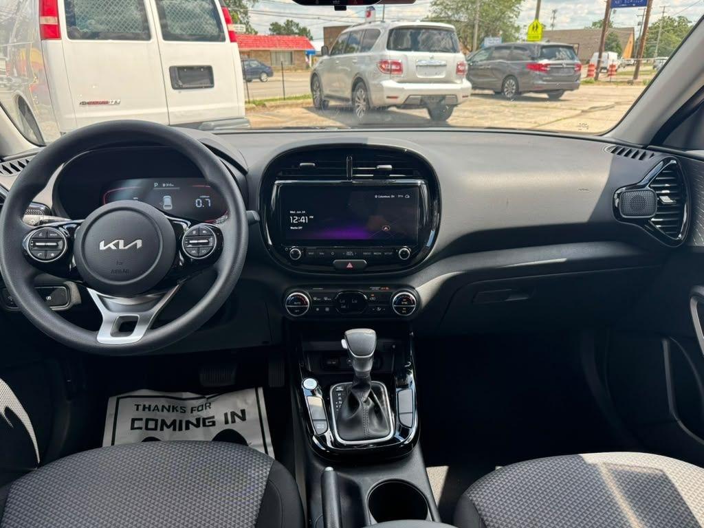 Kia Soul LX 2025