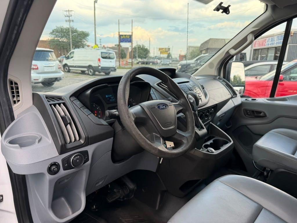 Ford Transit 150 Van Low Roof 60/40 Pass. 130-in. WB 2019