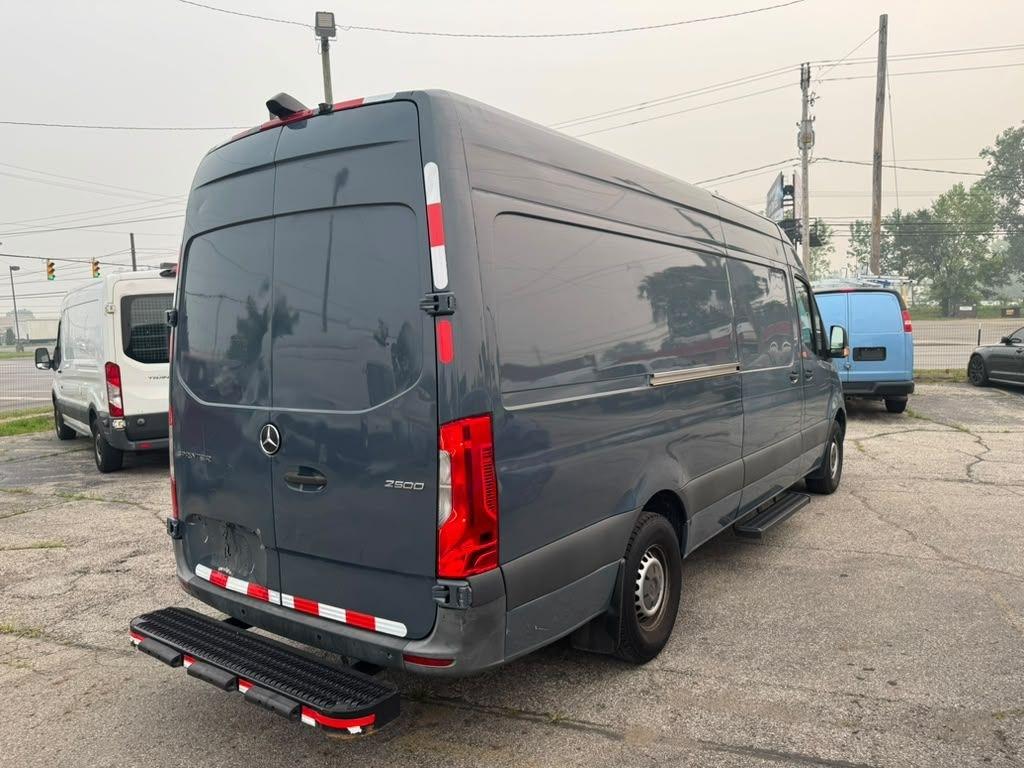 Mercedes-Benz Sprinter 3500 Wagon High Roof 170-in. WB 2019
