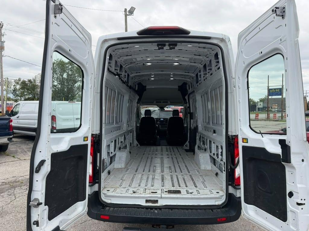 Ford Transit 250 Van High Roof w/Sliding Pass. 148-in. WB EL 2020