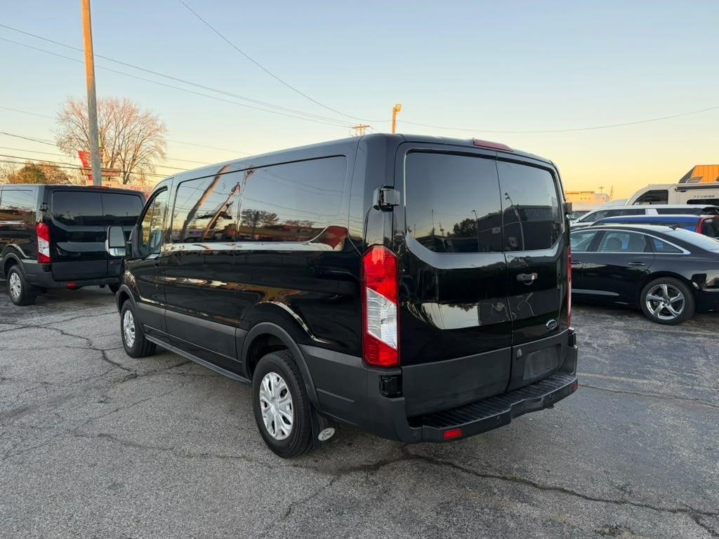 Ford Transit 150 Van Low Roof w/Sliding Pass. 130-in. WB 2019