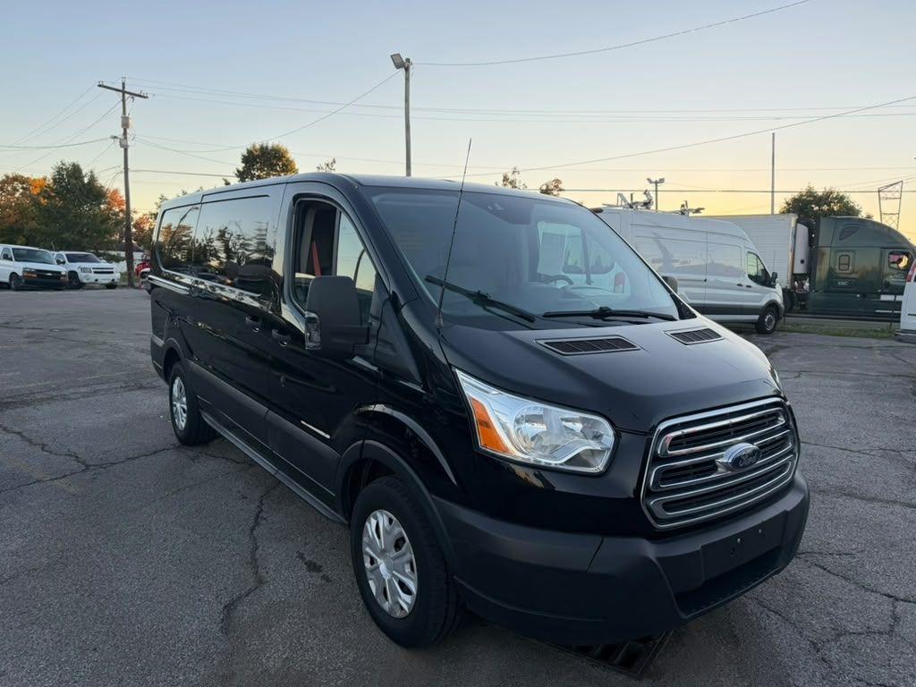 Ford Transit 150 Van Low Roof w/Sliding Pass. 130-in. WB 2019