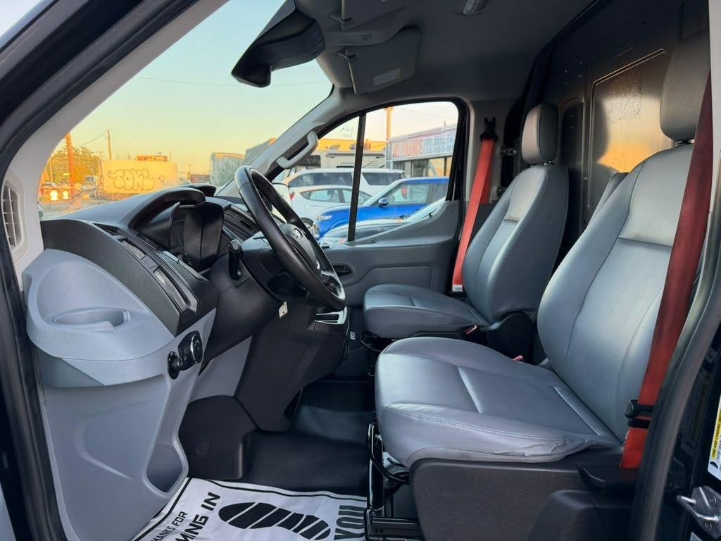 Ford Transit 150 Van Low Roof w/Sliding Pass. 130-in. WB 2019