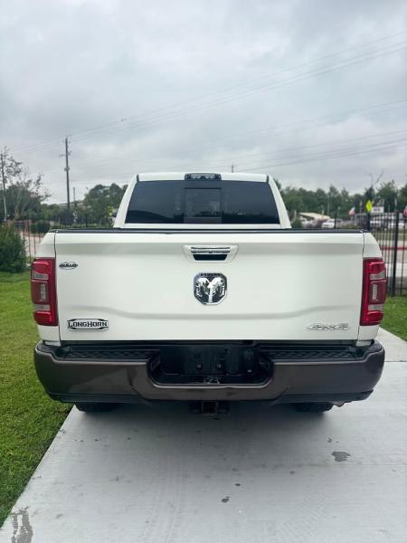 RAM 2500 Longhorn Crew Cab SWB 4WD 2019