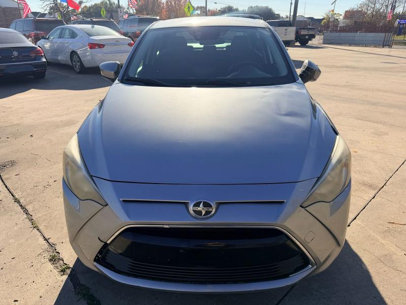 Scion iA 6A 2016