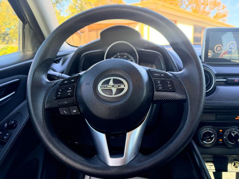 Scion iA 6A 2016