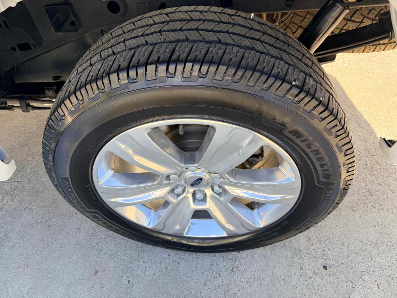 Ford F-150 Lariat SuperCrew 6.5-ft. Bed 4WD 2017