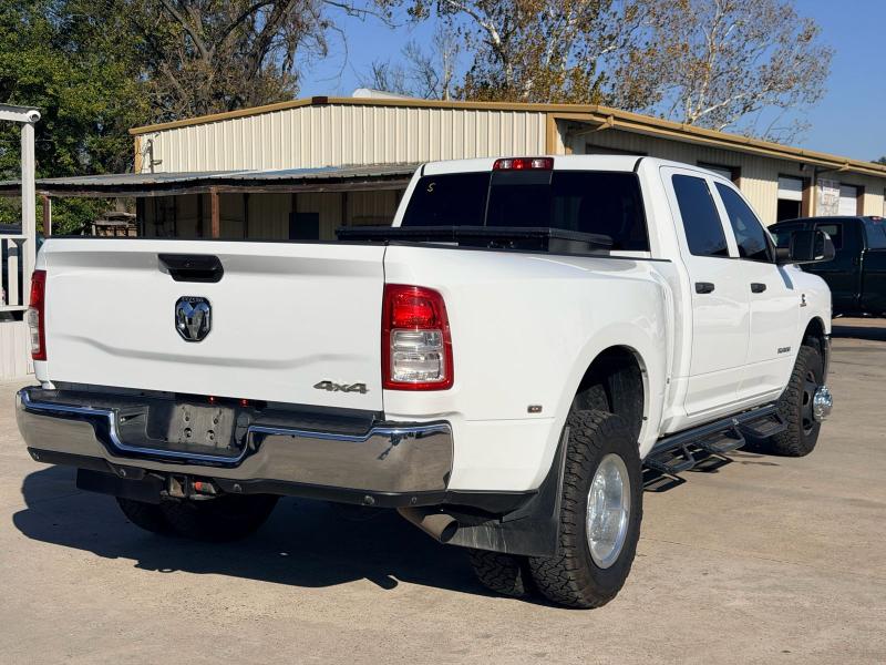 RAM 3500 Tradesman Crew Cab 4WD DRW 2020