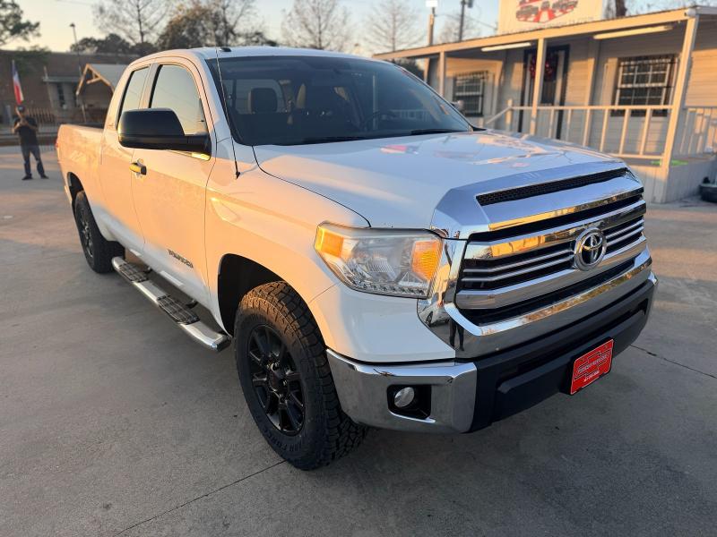 2017 Toyota Tundra SR5 4.6L V8 Double Cab 2WD