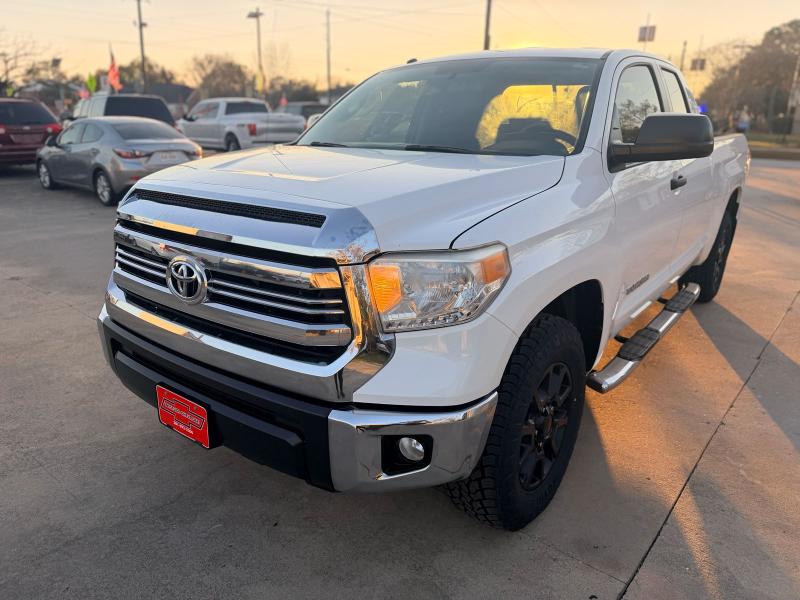 Toyota Tundra SR5 4.6L V8 Double Cab 2WD 2017