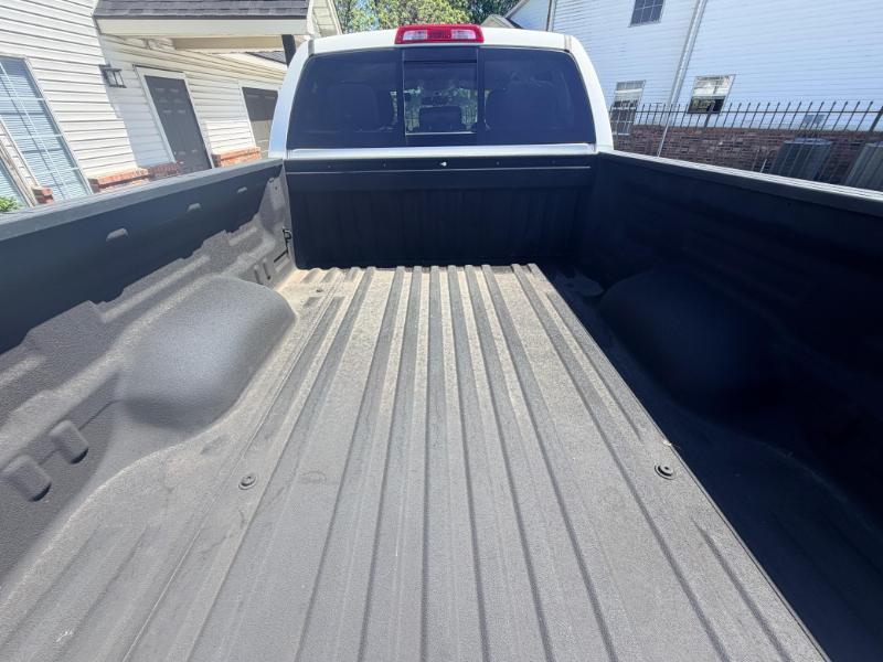 Toyota Tundra SR5 4.6L V8 Double Cab 2WD 2017