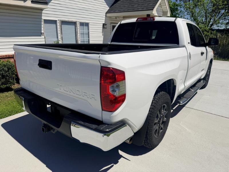 Toyota Tundra SR5 4.6L V8 Double Cab 2WD 2017