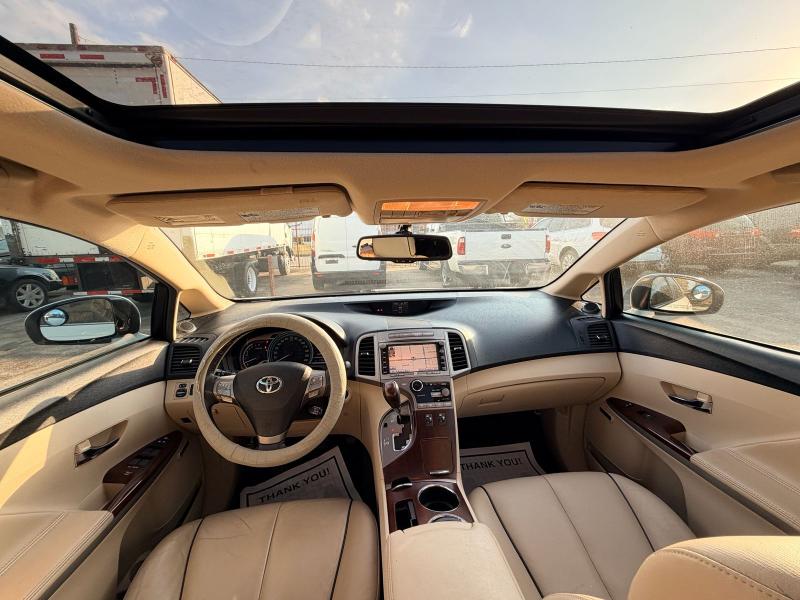 Toyota Venza AWD V6 2011