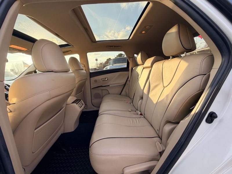 Toyota Venza AWD V6 2011