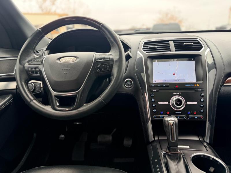 Ford Explorer Platinum AWD 2019