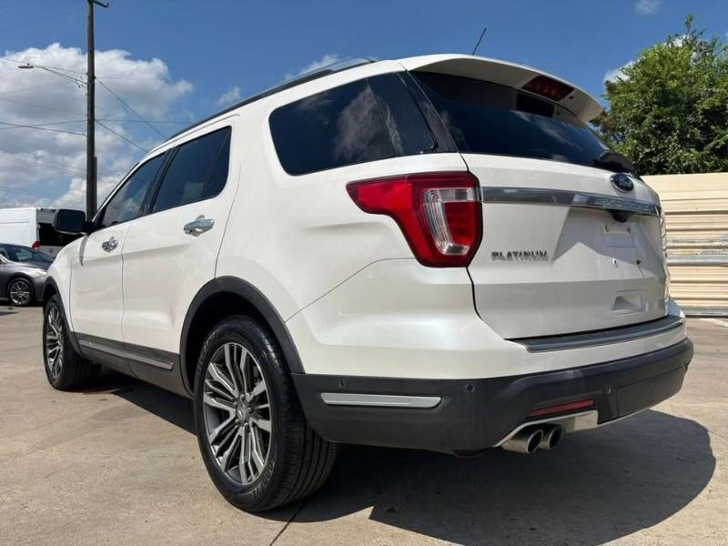 Ford Explorer Platinum AWD 2019