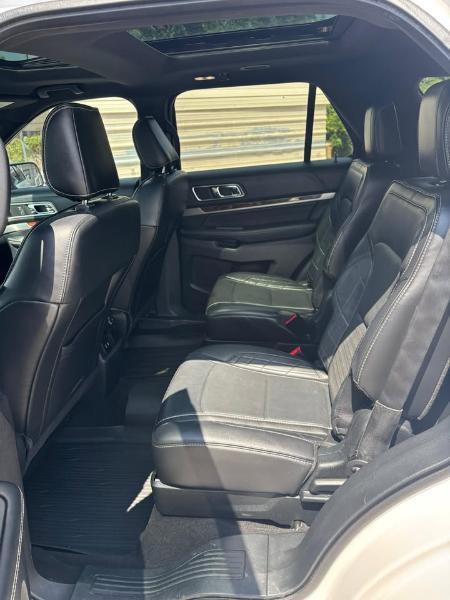 Ford Explorer Platinum AWD 2019