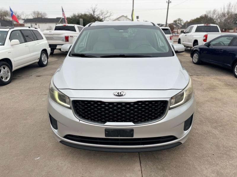 Kia Sedona LX 2015